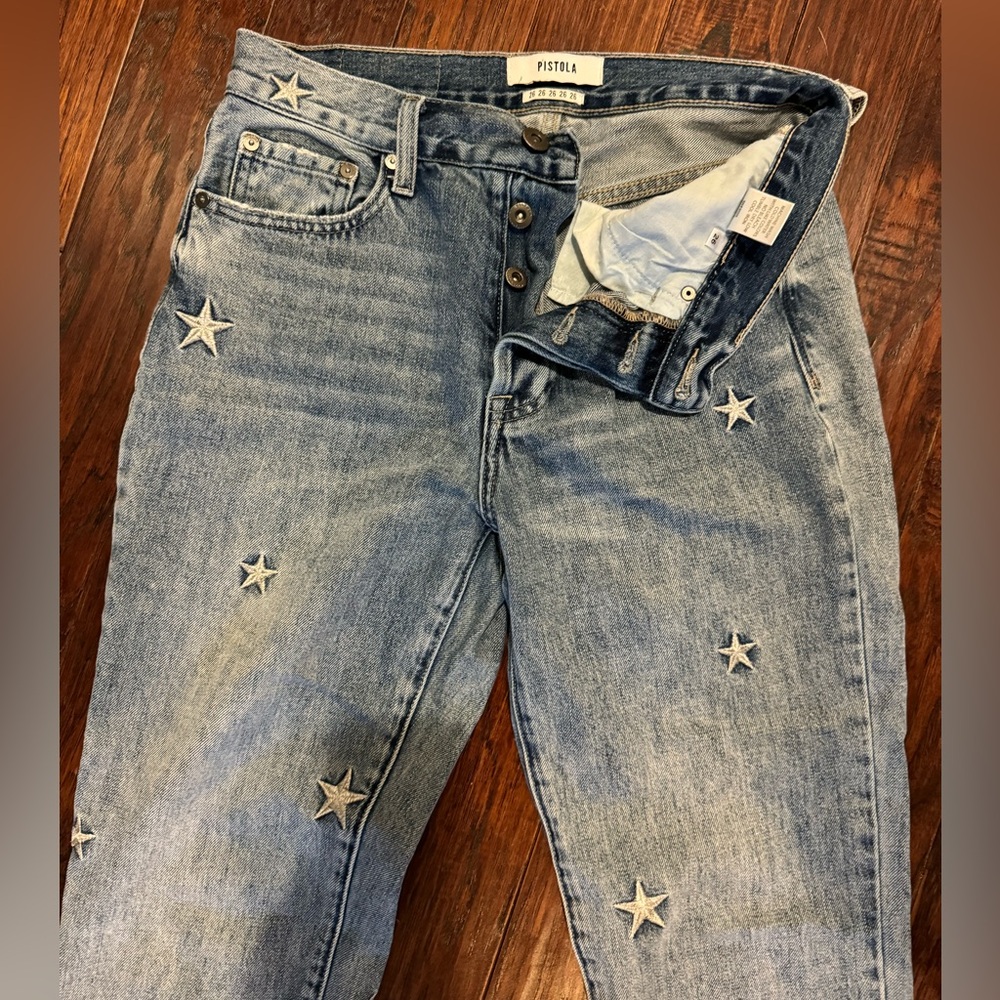 Pistols straight cut star embroidered jeans
